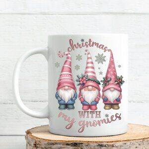 🎁 Pink Christmas Mug – Three Gnomes, Gingerbread & Snowflake Design 11oz